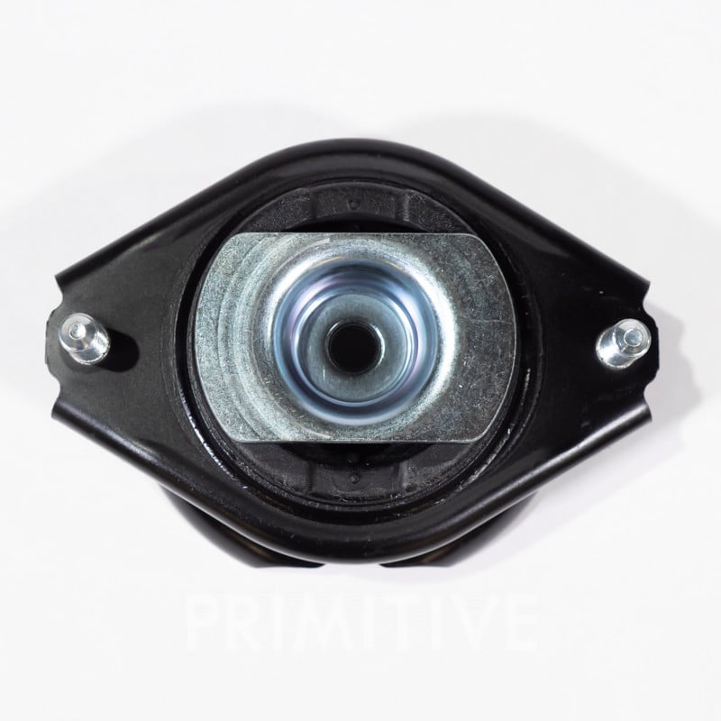 Reinforced rear strut top