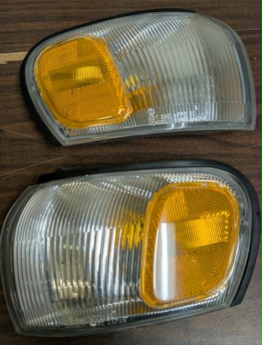 1993-2001 Subaru Impreza Corner lights USED OEM